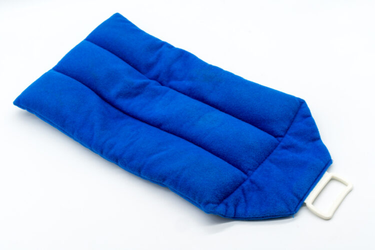 Crafting Warm Comfort: Rice Heating Pads as a Fulfilling Pastime for Grandparents